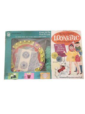 Vintage Pressman LOOMATIC No. 2249 Instructions Yarn Loom Included